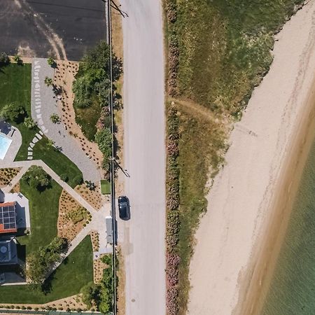Electra Beachfront Suites, Nea Irakleia Exteriör bild