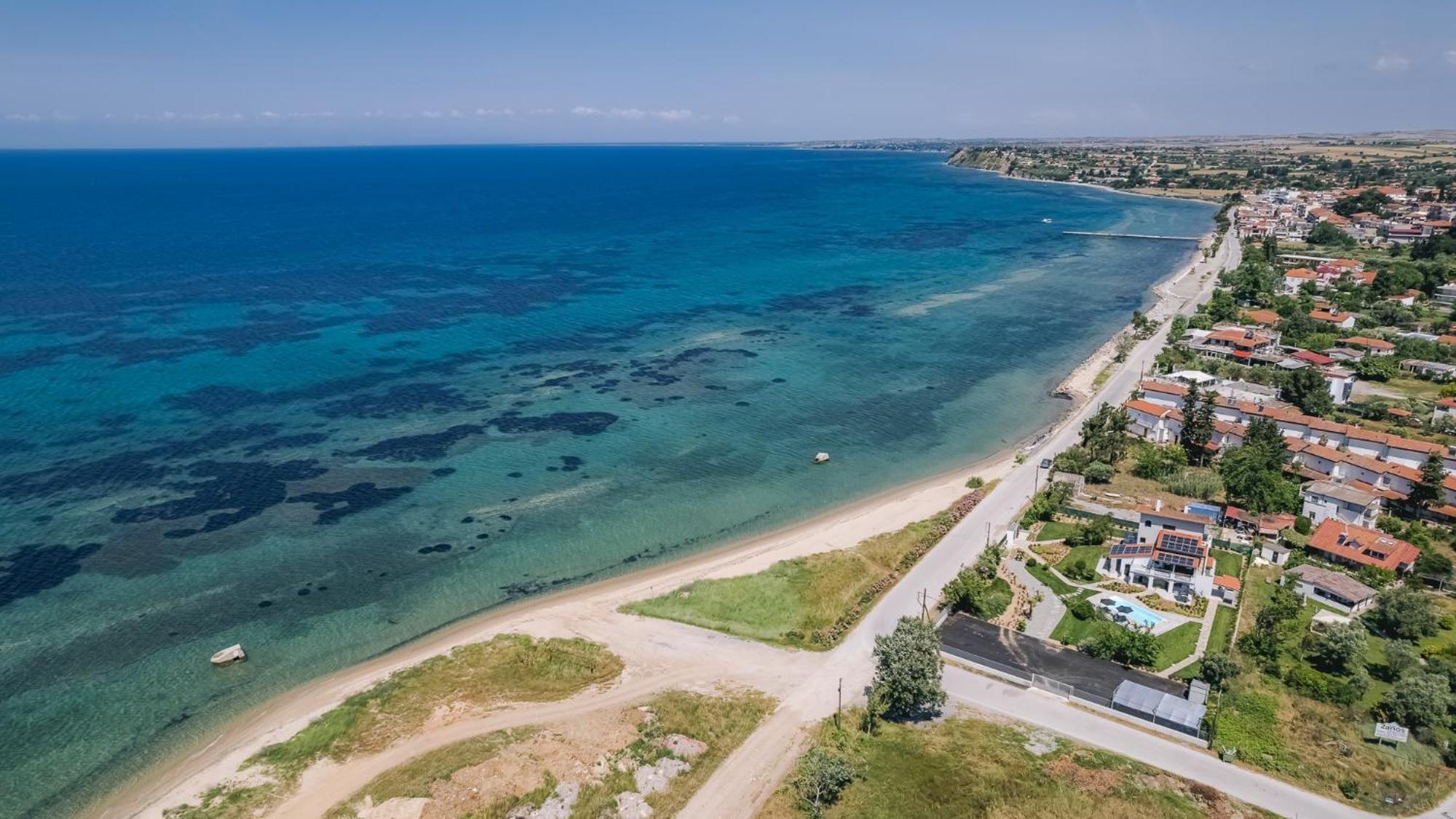 Electra Beachfront Suites, Nea Irakleia Exteriör bild